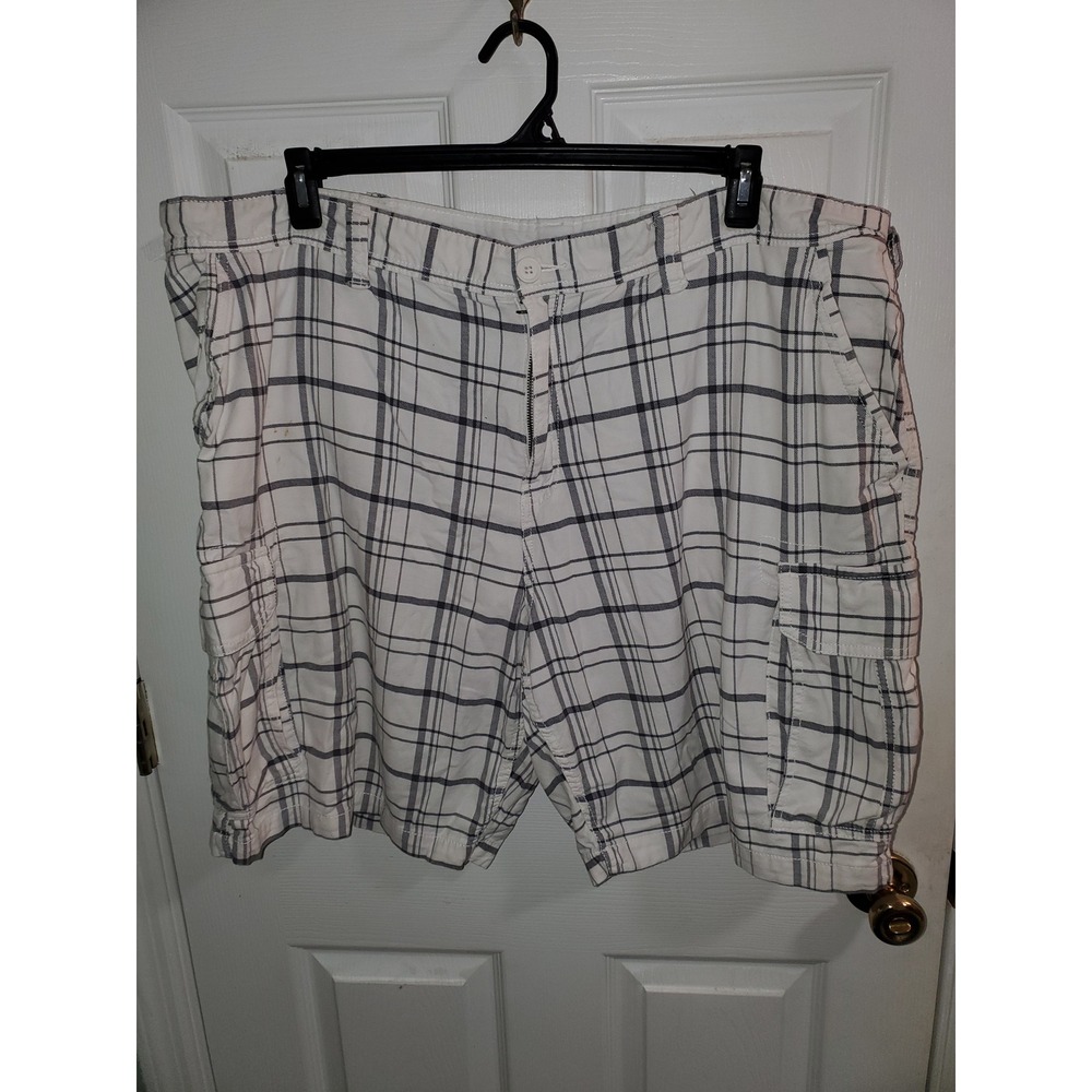 George Mens White Navy Blue Plaid Cargo Shorts Size 46 Cotton Stretch Casual